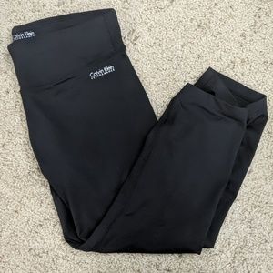 Calvin Klein Capri Workout Leggings